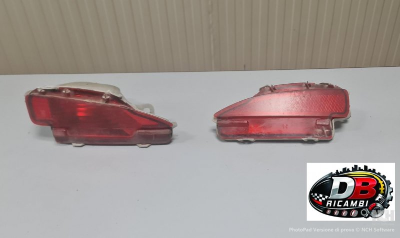 faretti-paraurti-posteriore-yaris-2013-p13