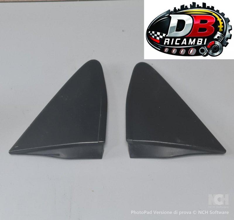 modanature-montanti-anteriori-yaris-2013-p13