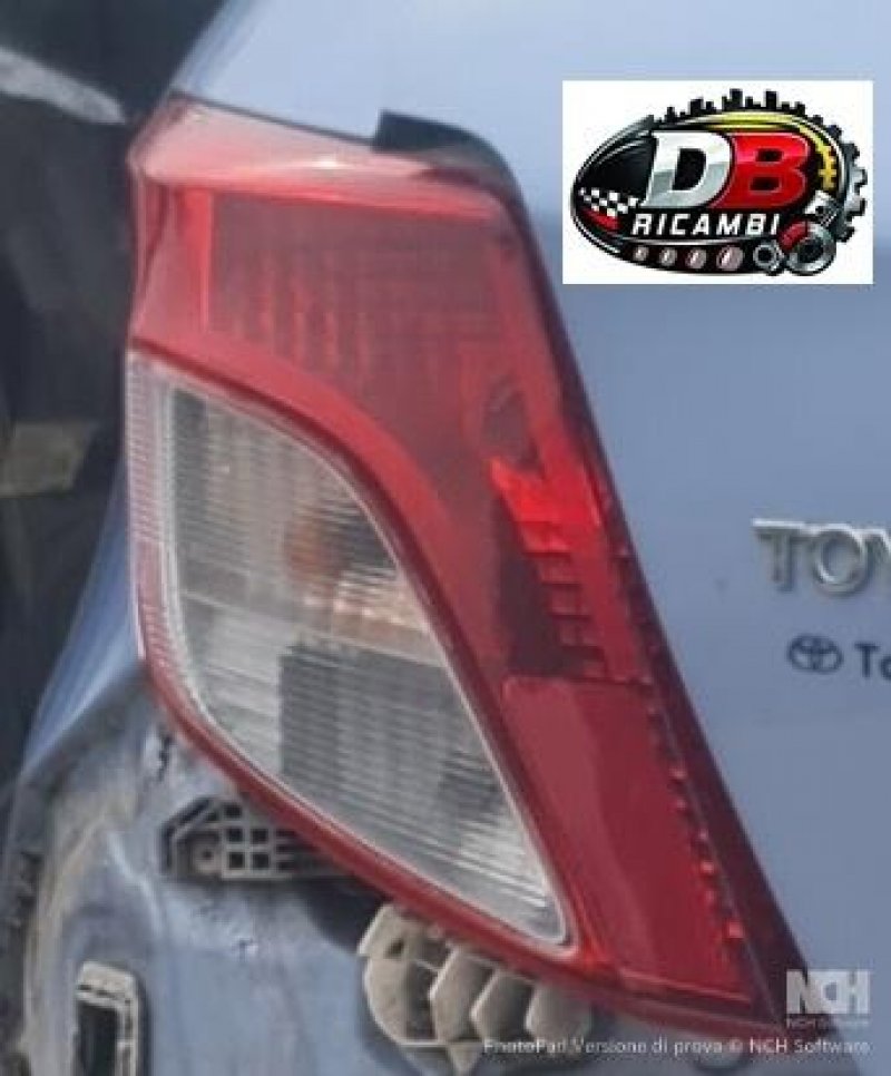 gruppo-ottico-posteriore-sx-yaris-2013-p13