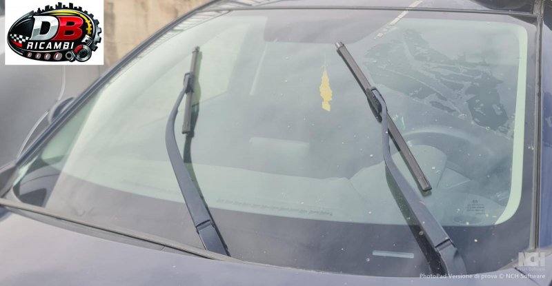 parabrezza-per-mazda-2