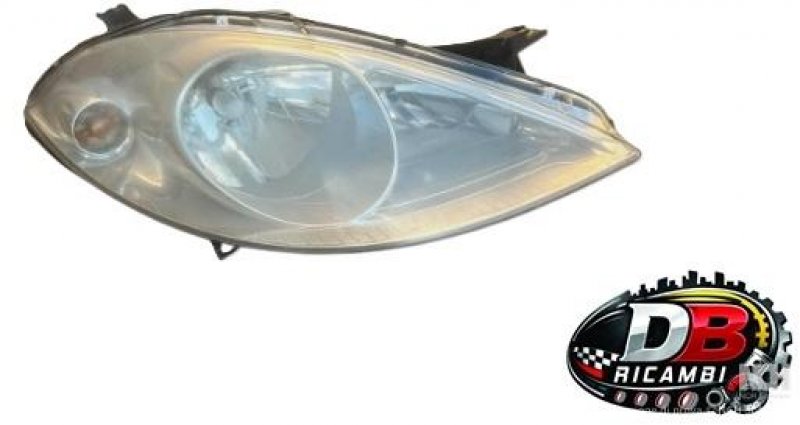 faro-anteriore-dx-classe-a-180-cdi-w169