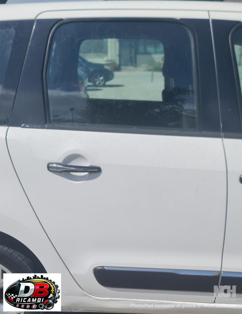 portiera-posteriore-dx-citroen-c3-picasso-16-hdi-del-2010