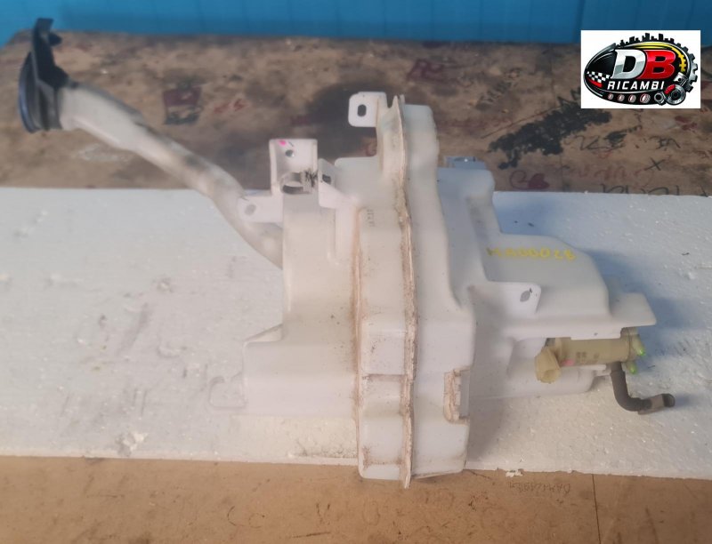 vaschetta-liquido-lavavetri-mazda-2-15-benzina-skyactive