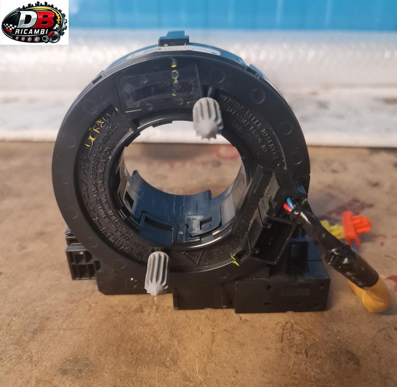 corpo-spiralato-mazda-2-15-benzina-skyactive